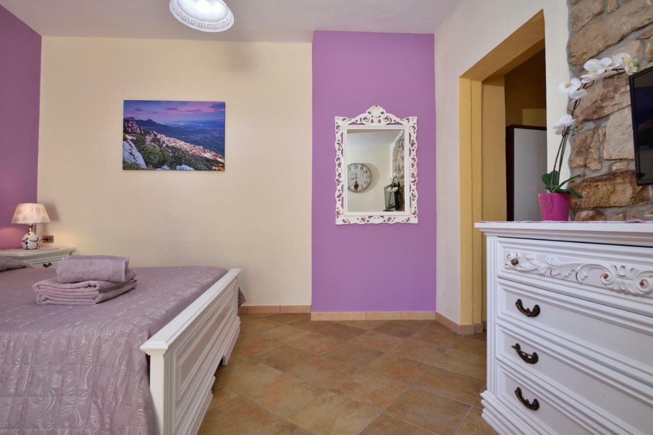 B&B Issicoro Baunei Eksteriør billede